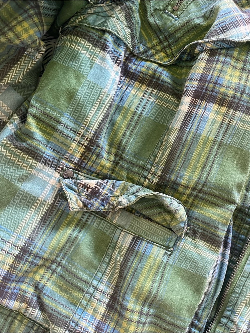 Vintage Y2k Mossimo Supply Co. Green Plaid Hooded Puffer Jacket with Faux Fur L - Picture 5 of 10